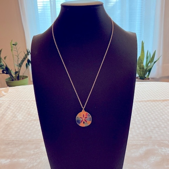 Sand Dollar Enameled Pendant Necklace Jewelry - Sand Dollar Enameled Pendant Necklace